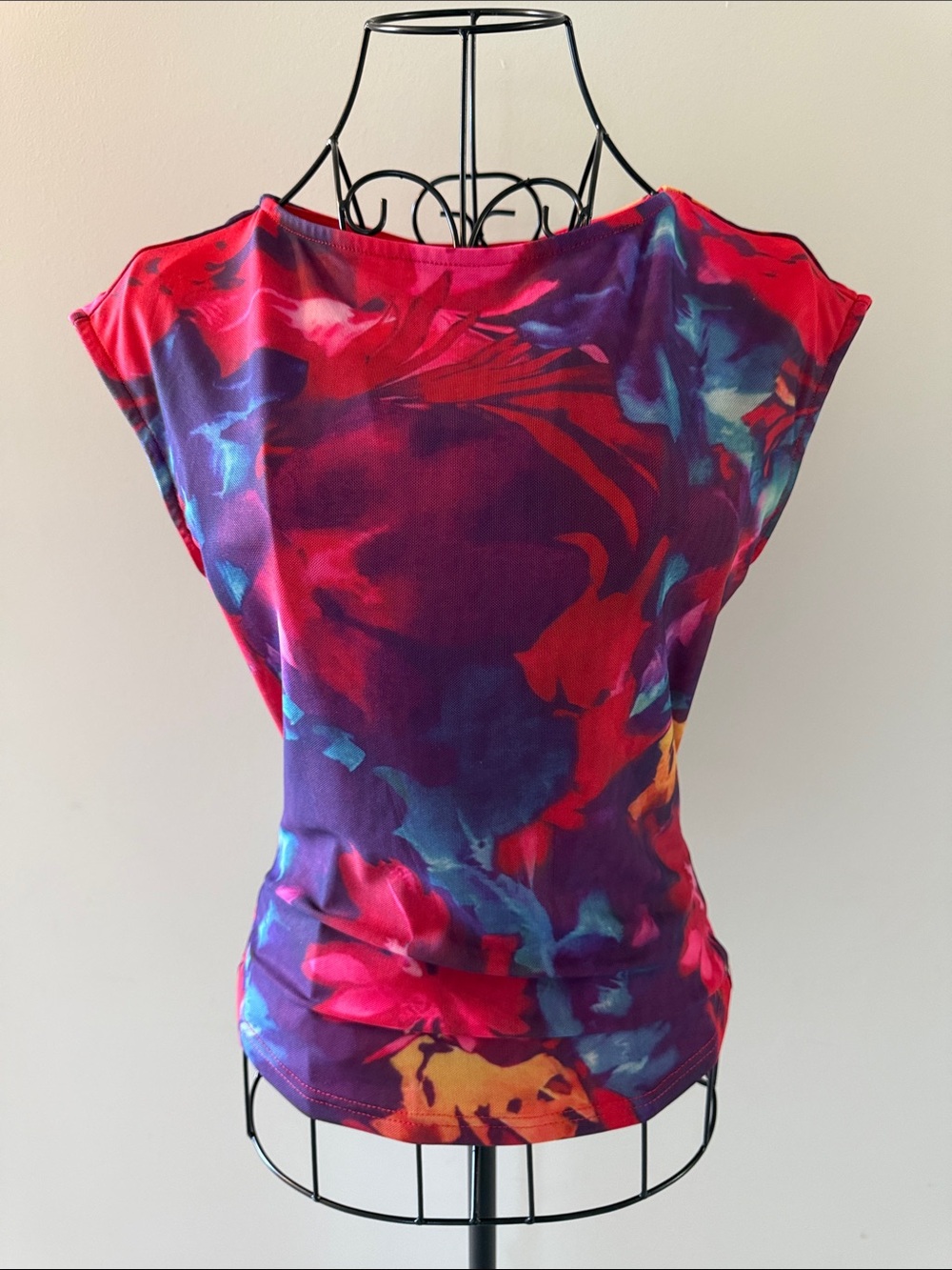 Women’s Vibrant Red, Purple, Pink & Blue Abstract Cap-Sleeve Top, S